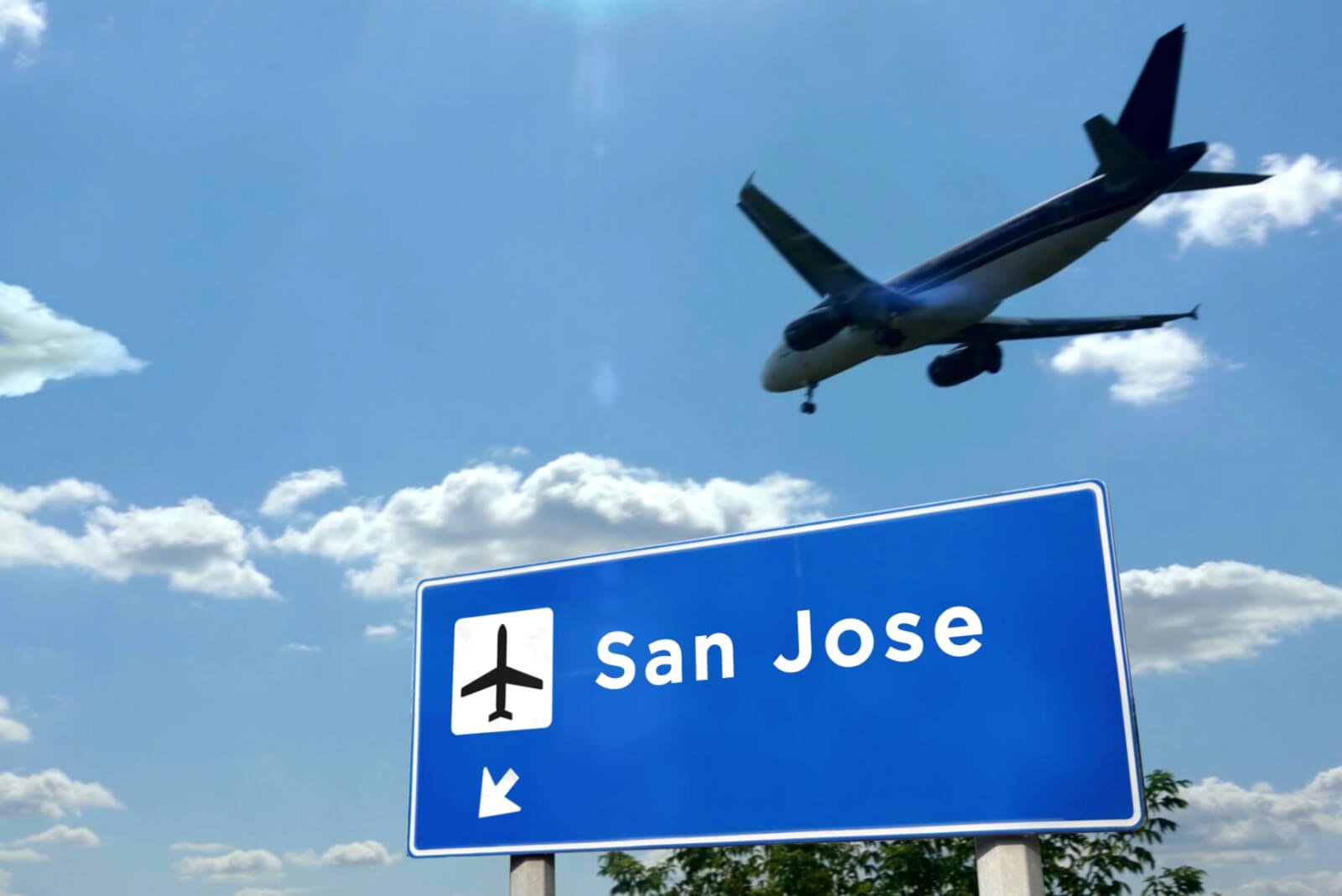 San Jose Airport Costa Rica-Airplane