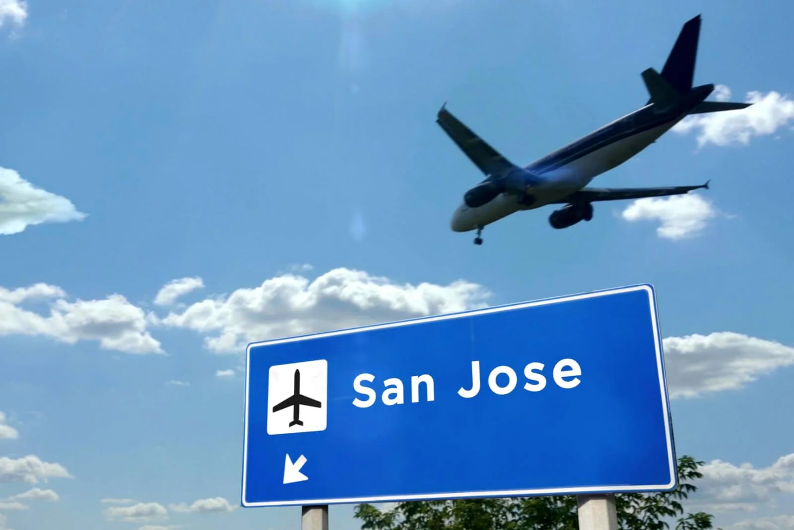 San Jose Airport Costa Rica-Airplane